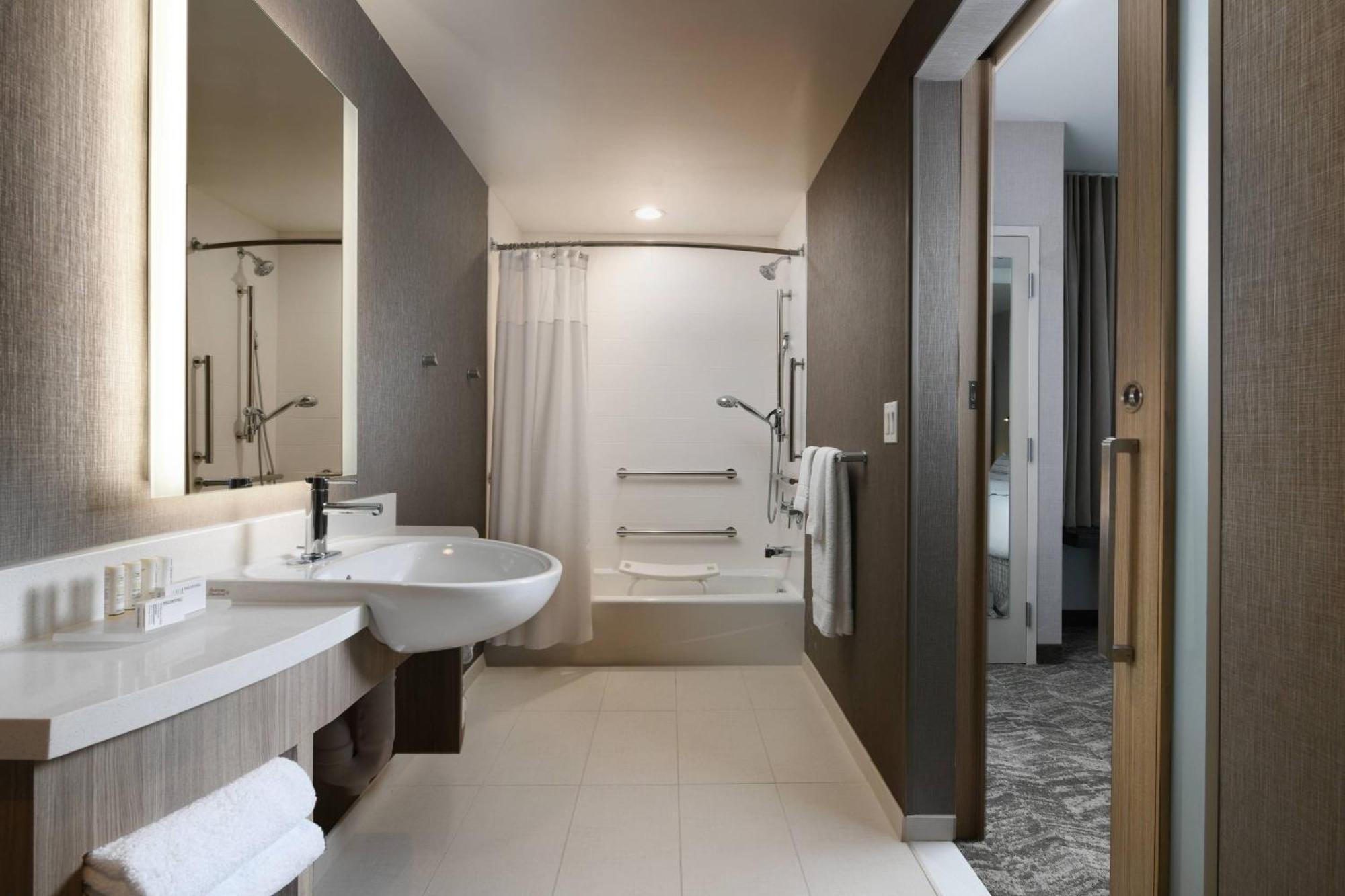 Springhill Suites Dallas Dfw Airport South/Centreport Fort Worth Exterior foto